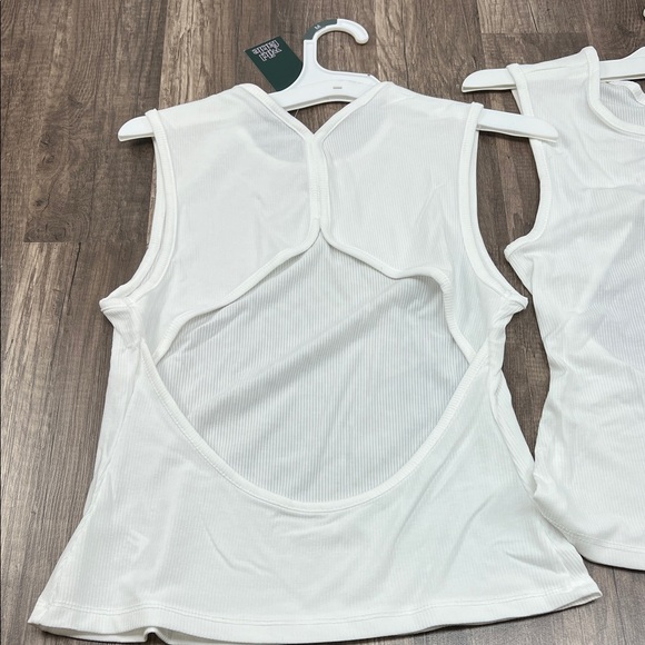 Set of 3 Wild Fable White Sleeveless Top - Picture 2 of 4